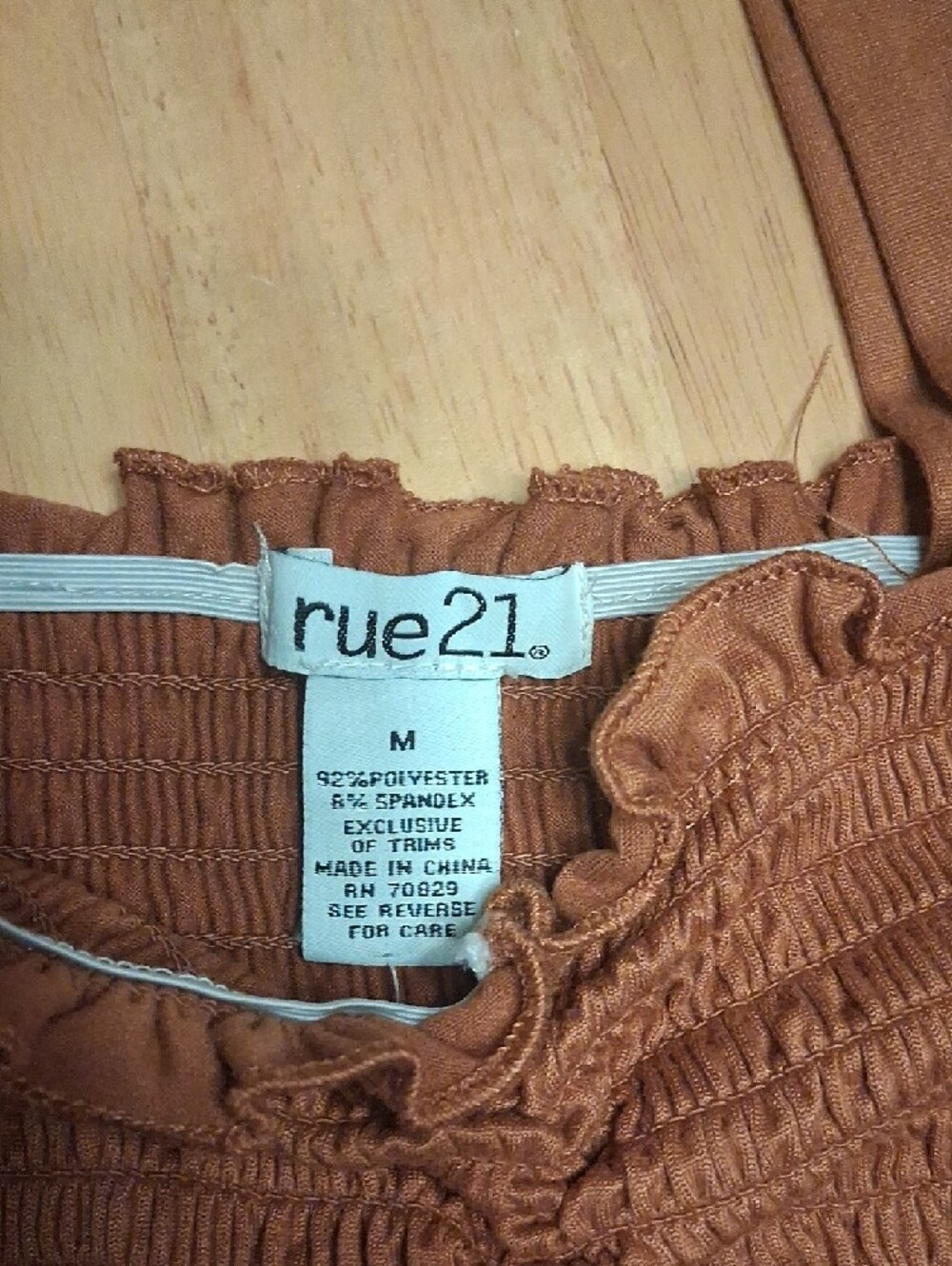 rue21 Rust Smocked Ruffle Tank NWT Size Medium - Picture 2 of 8